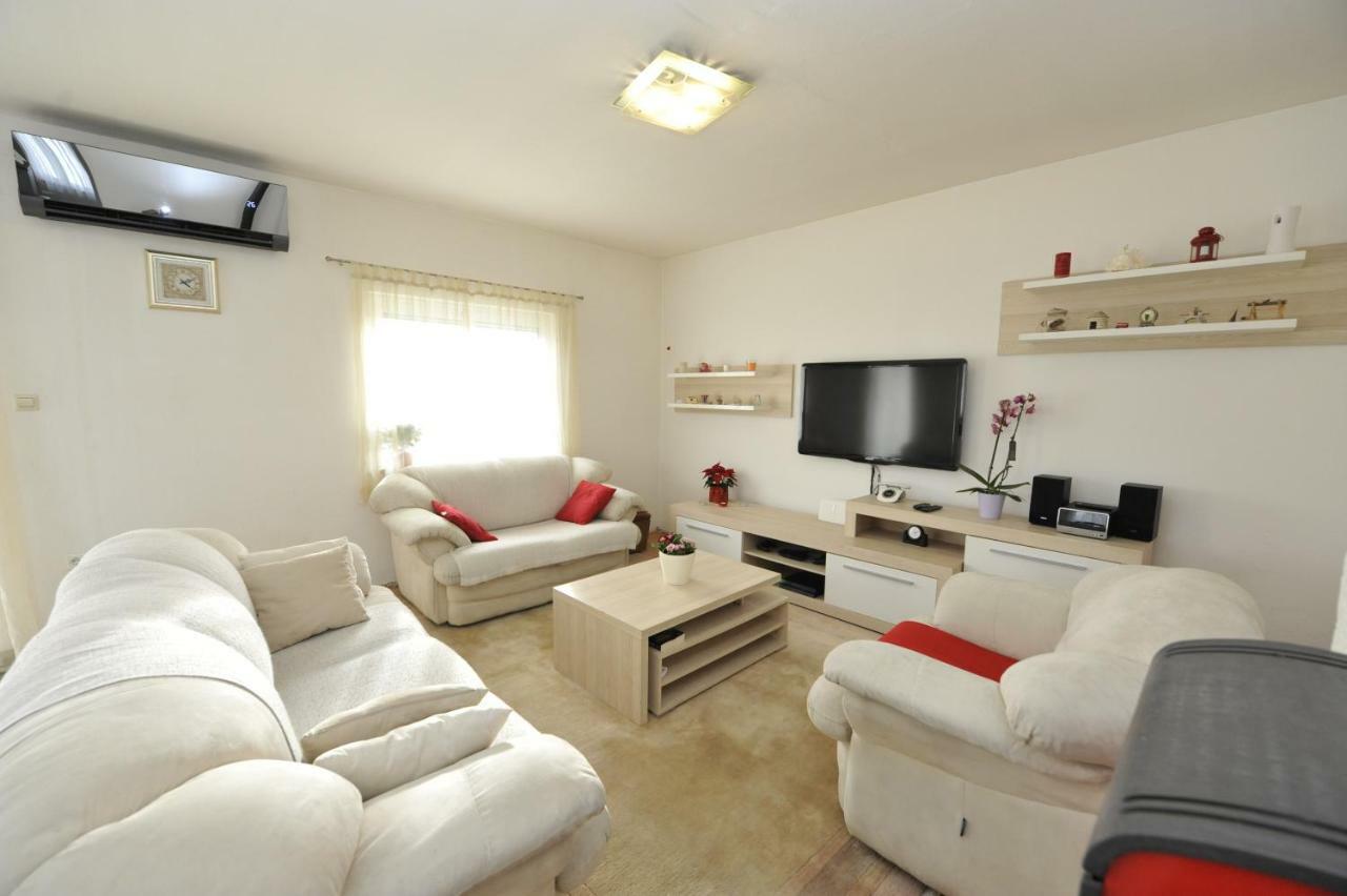 Vlatka Apartman Split Exterior photo